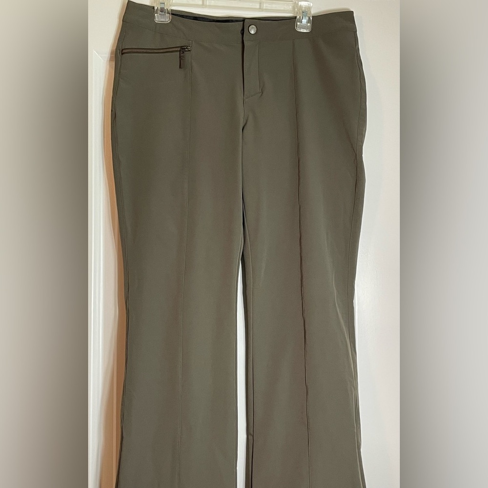 Royal Robbins Nylon Pants Size 12 Olive
